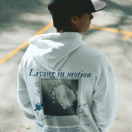 LIVING IN MOTION Oversized Hoodie