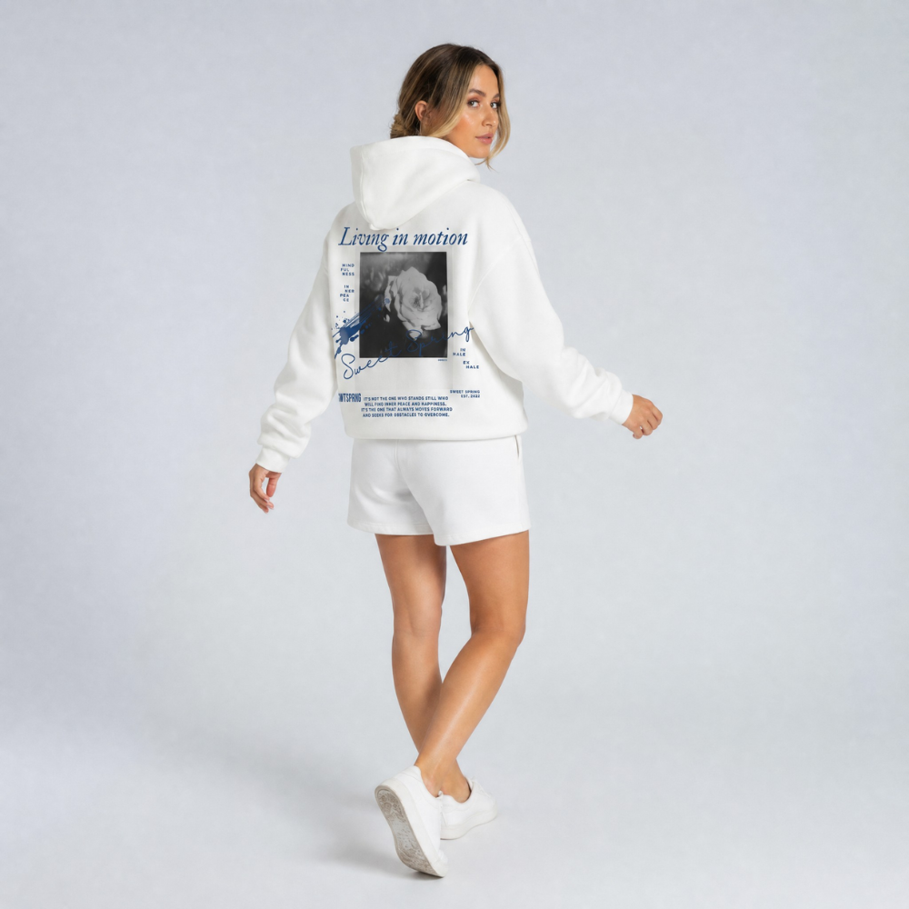 LIVING IN MOTION Oversized Hoodie