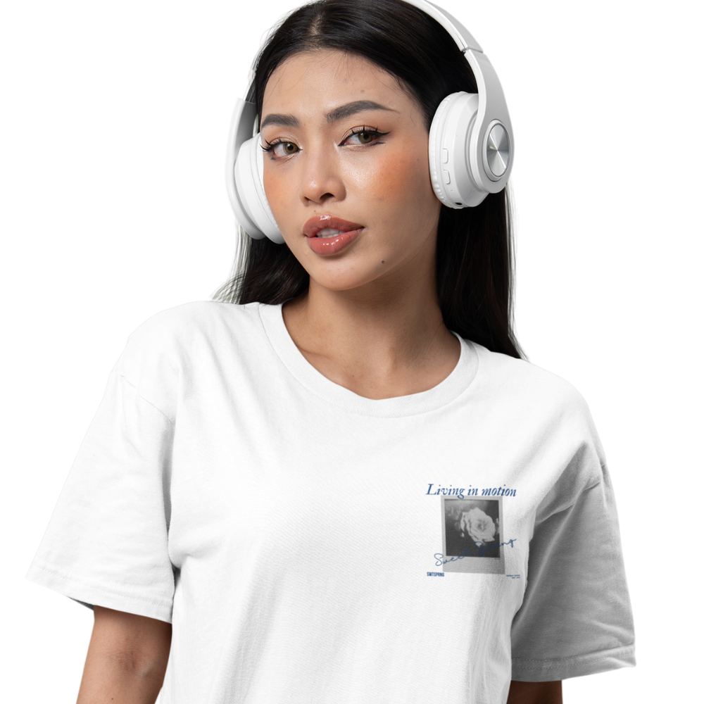 LIVING IN MOTION Oversized Shirt